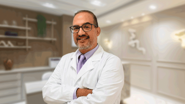 Dr. Alexandre Augusto Gomes Alves trabalha com tecnologias de retração de pele que remodelam o colágeno e transformam o corpo.