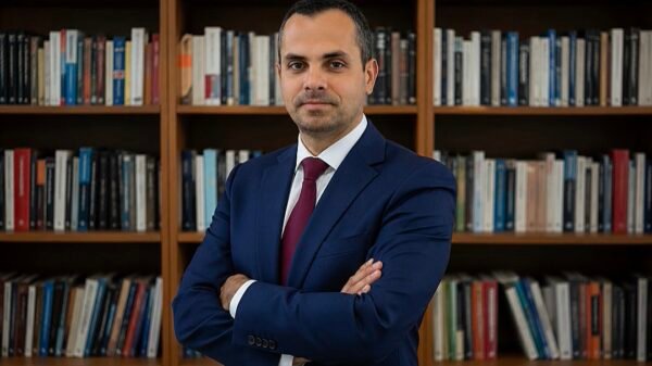 Bruno Favarelli defende que a comunicação visual profissional deve ser uma aliada de outras estratégias para o fortalecimento de pequenos e médios negócios.