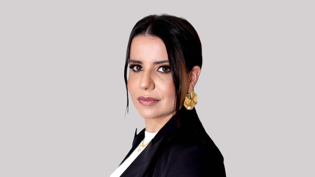 Dra. Lívia Carvalho Leão