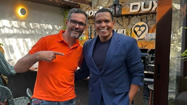 Léo Silva e DJ Torrada.