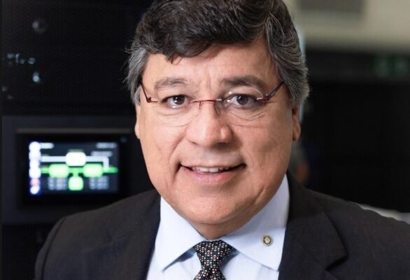 Aluízio Ábdom, Diretor Comercial e de Marketing da Engetron